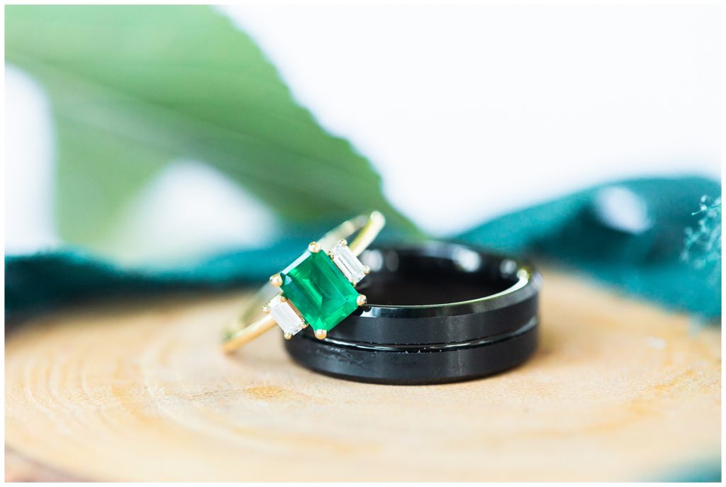 Emerald wedding ring