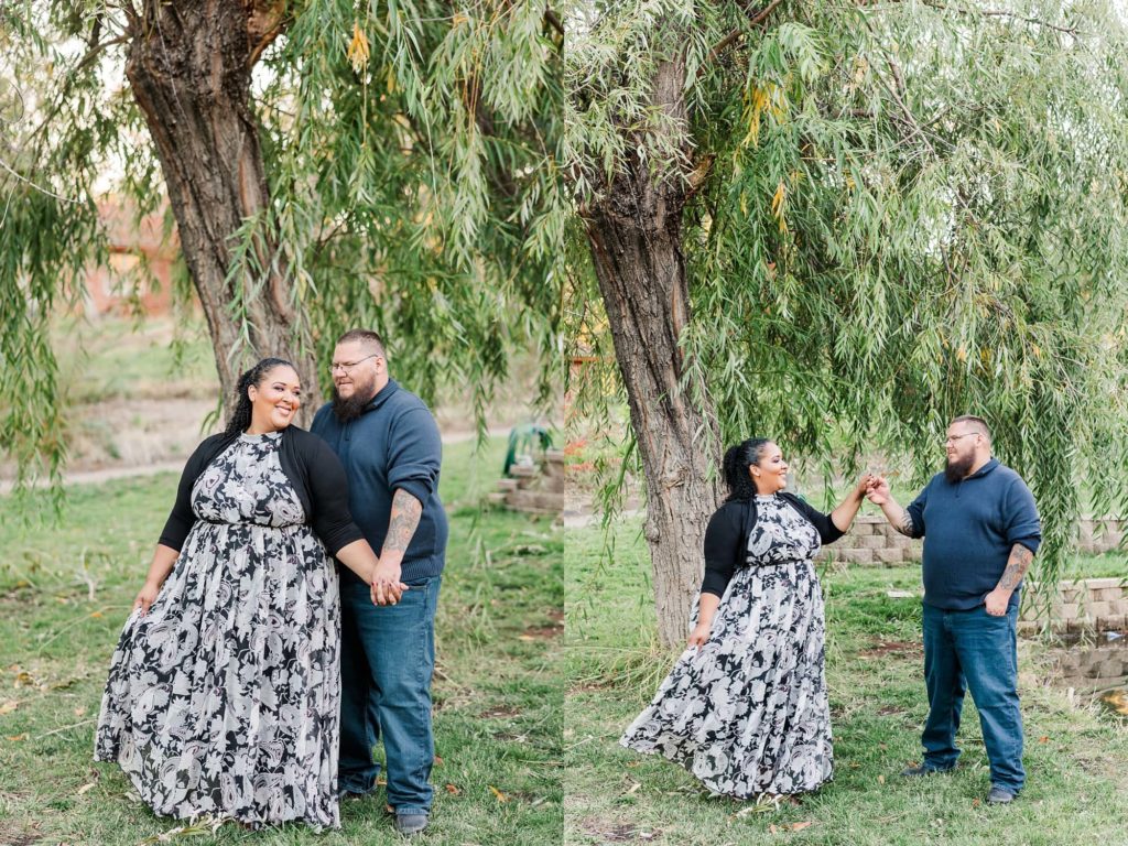 fall engagement photos in the park